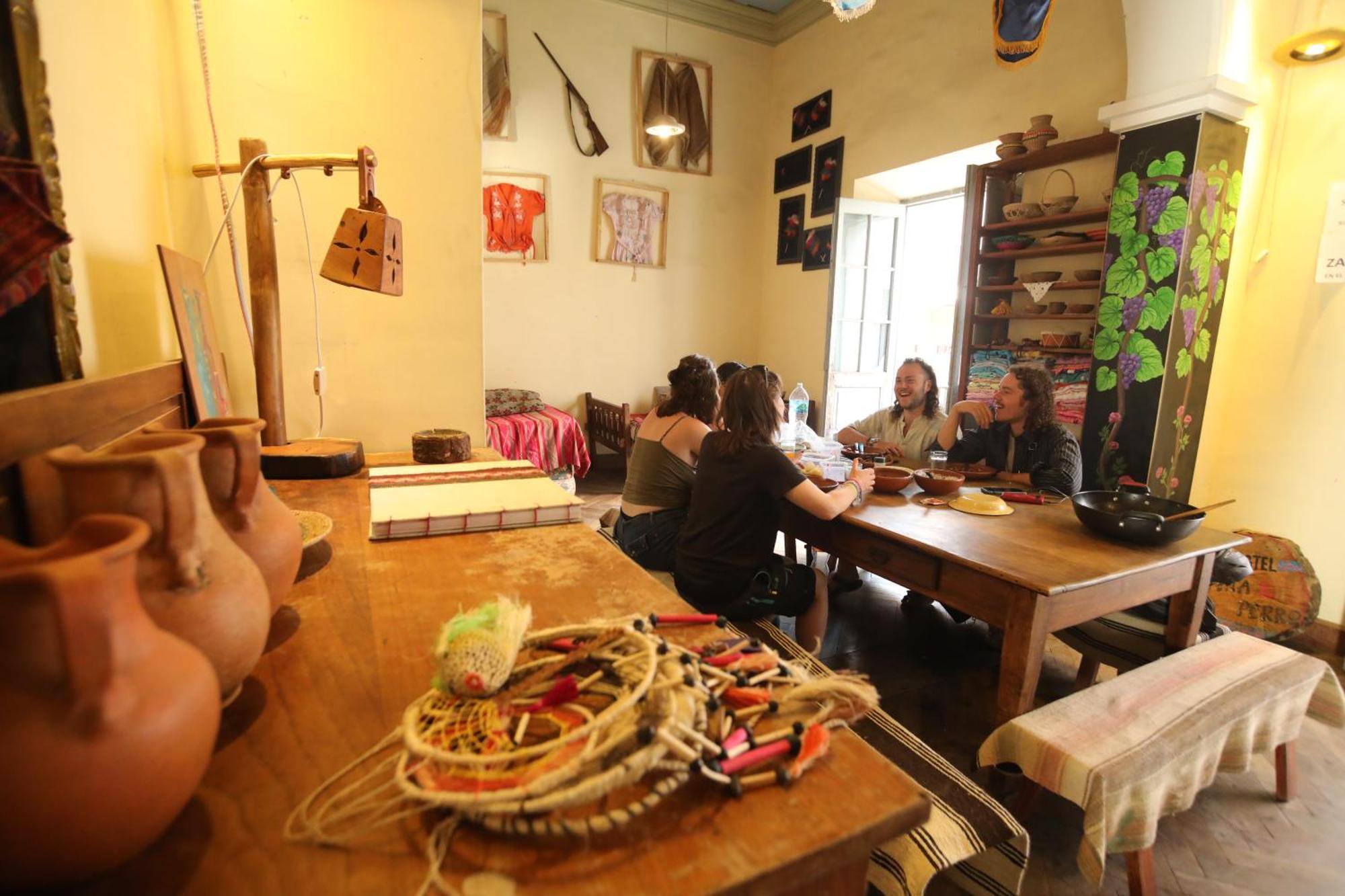 Hostel Cultural Pata Y Perro Tarija Eksteriør billede
